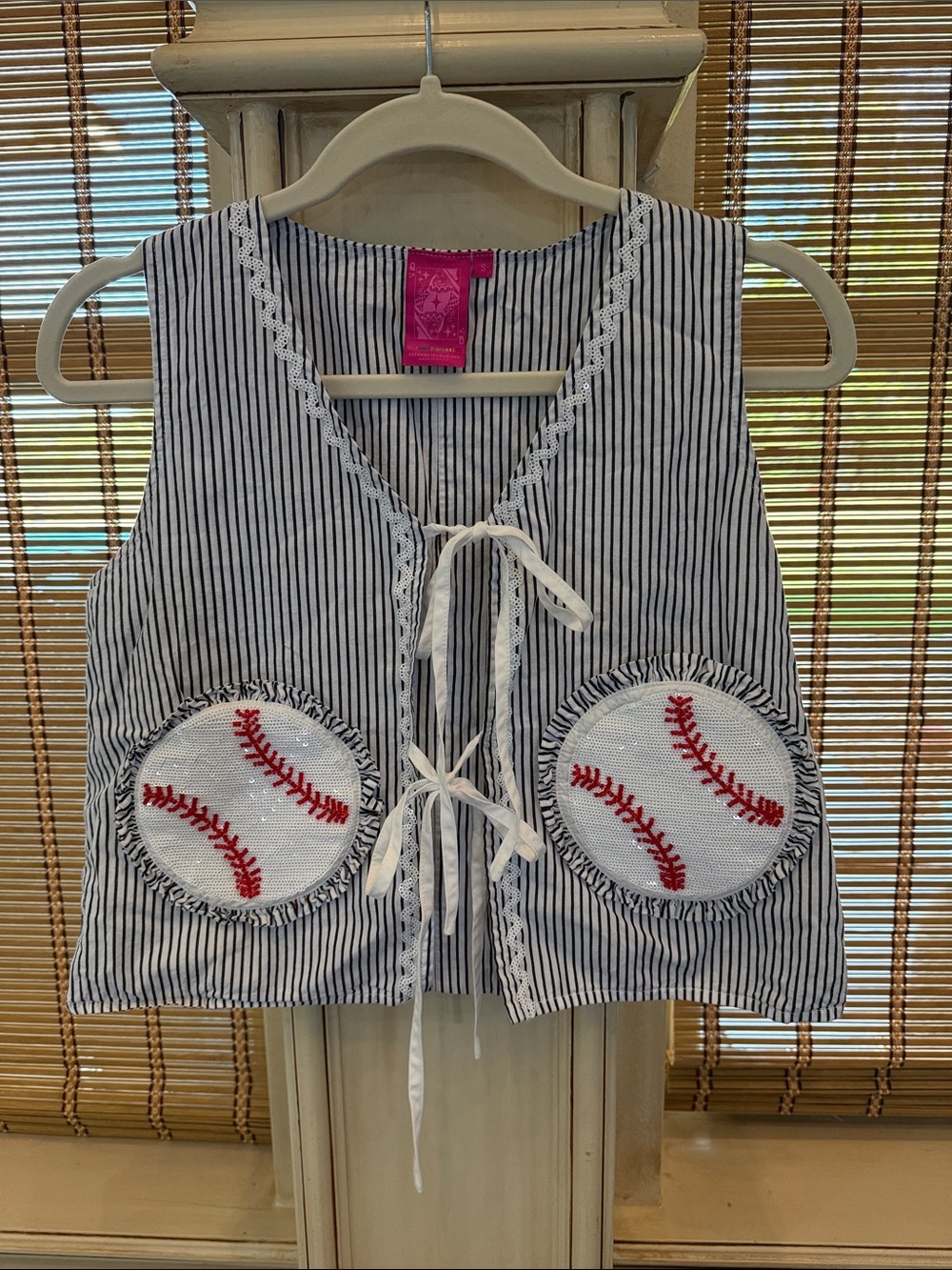 QUEEN OF SPARKLES Black and White Striped with Sequin Baseball Pockets-NWOT